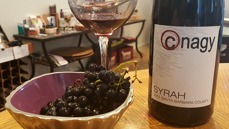 Syrah Grapes and Wine in Santa Maria California